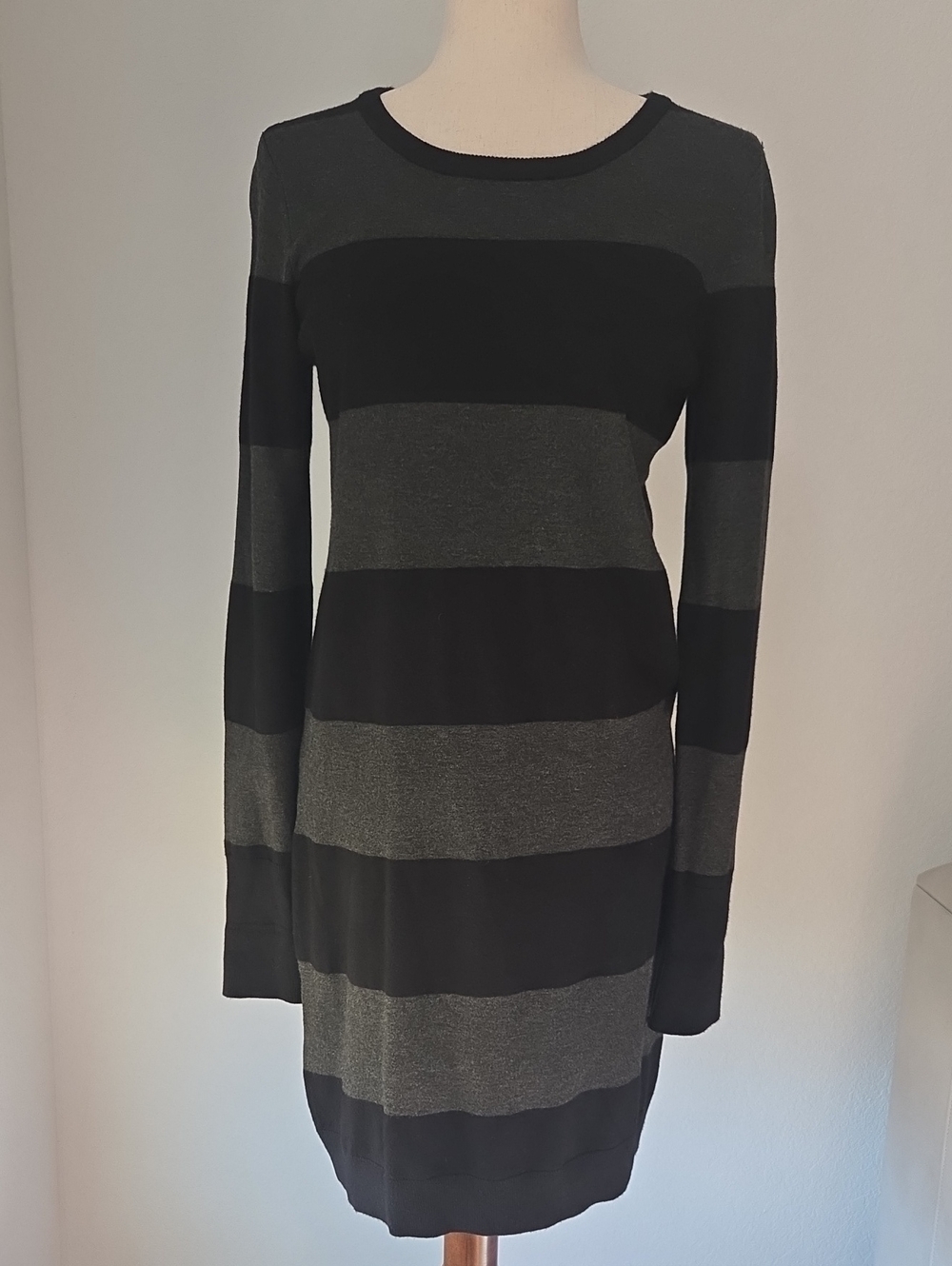 Philosophy Womans Black Charcoal Gray Striped Long Sleeve Sweater Knit Dress